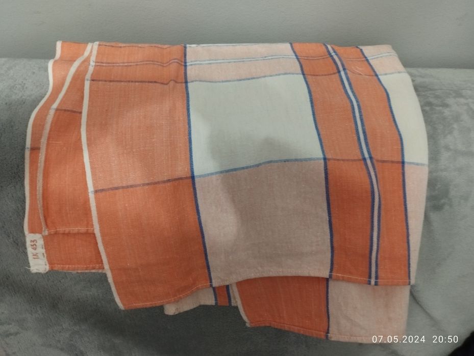 Скатерти льняные б/у