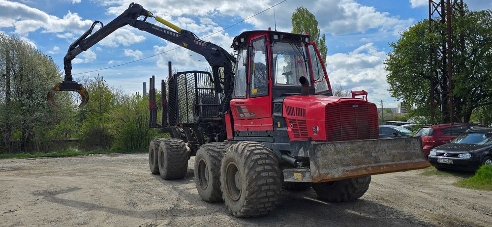 Forwarder Komatsu 895