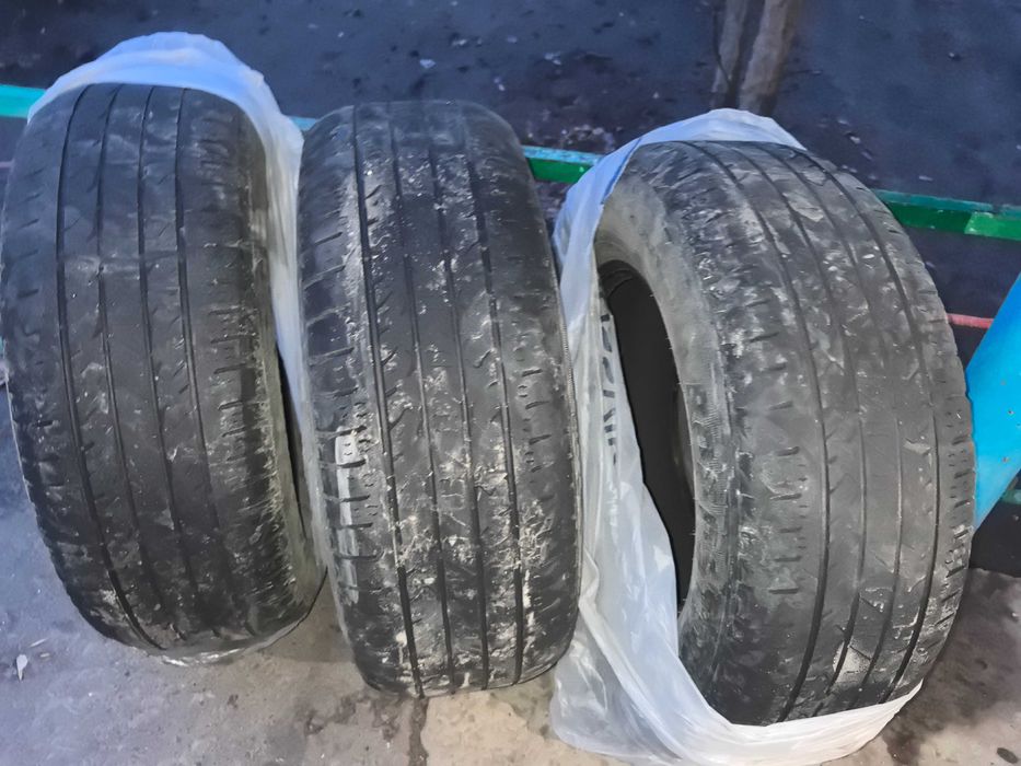 Срочно продам 5 летни резину