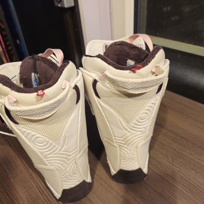 Boots Snowboard Salomon F22 Nr.38 EU