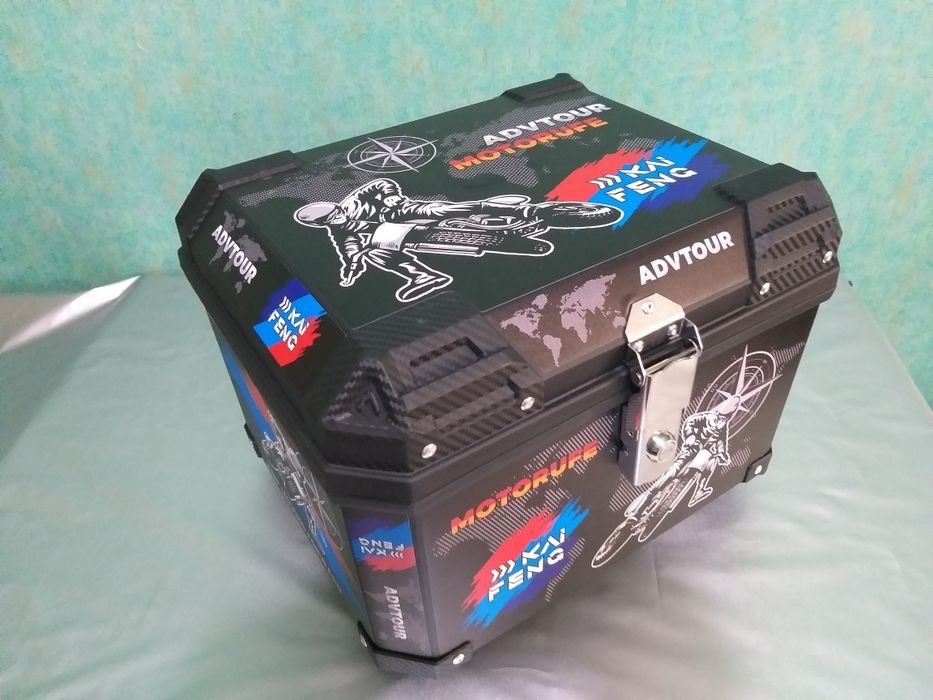 Продаётся кофры для мото скутеров  НОВЫЙ.