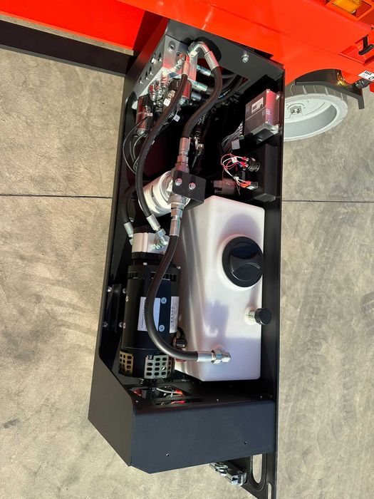 Nacela electrica tip foarfeca, Noua NOBLELIFT (JLG) SC12H - STOC