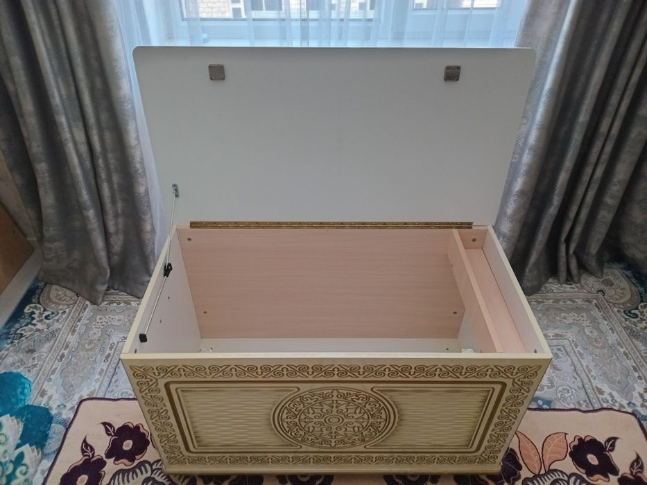 Сандық сатылады !