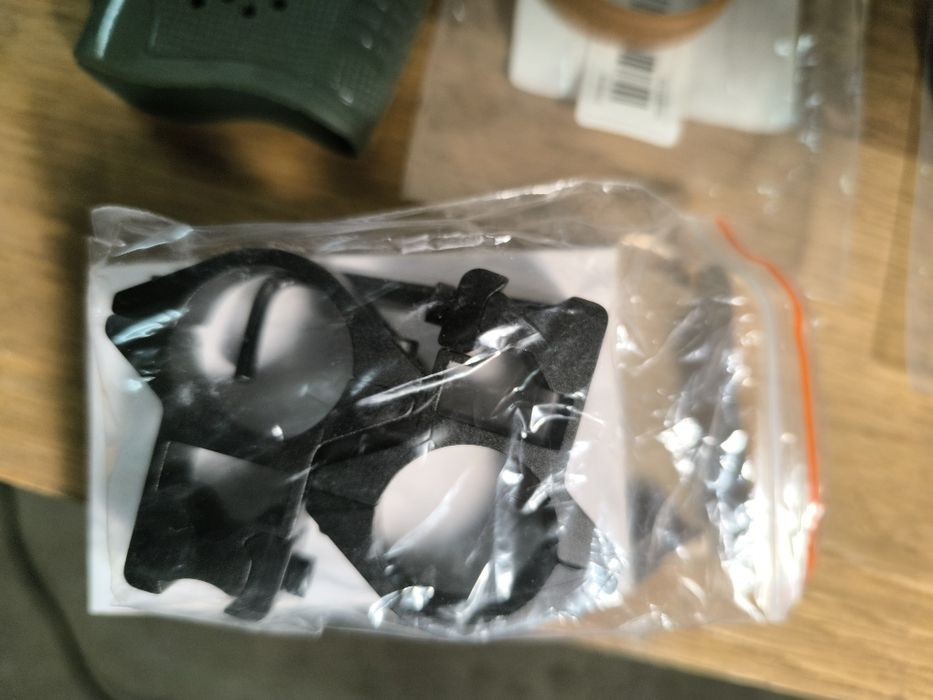 Еърсофт екипировка, облекло и принадлежности.