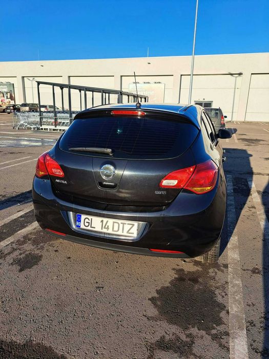 Opel Astra J 2012 110cp 1.7 CDTI