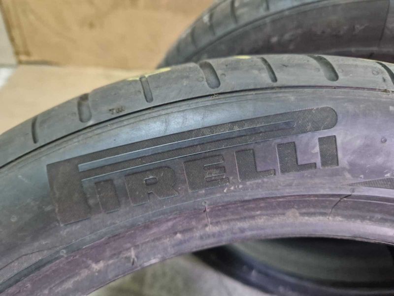 2 Pirelli R18 235/45
летни гуми
DOT3517