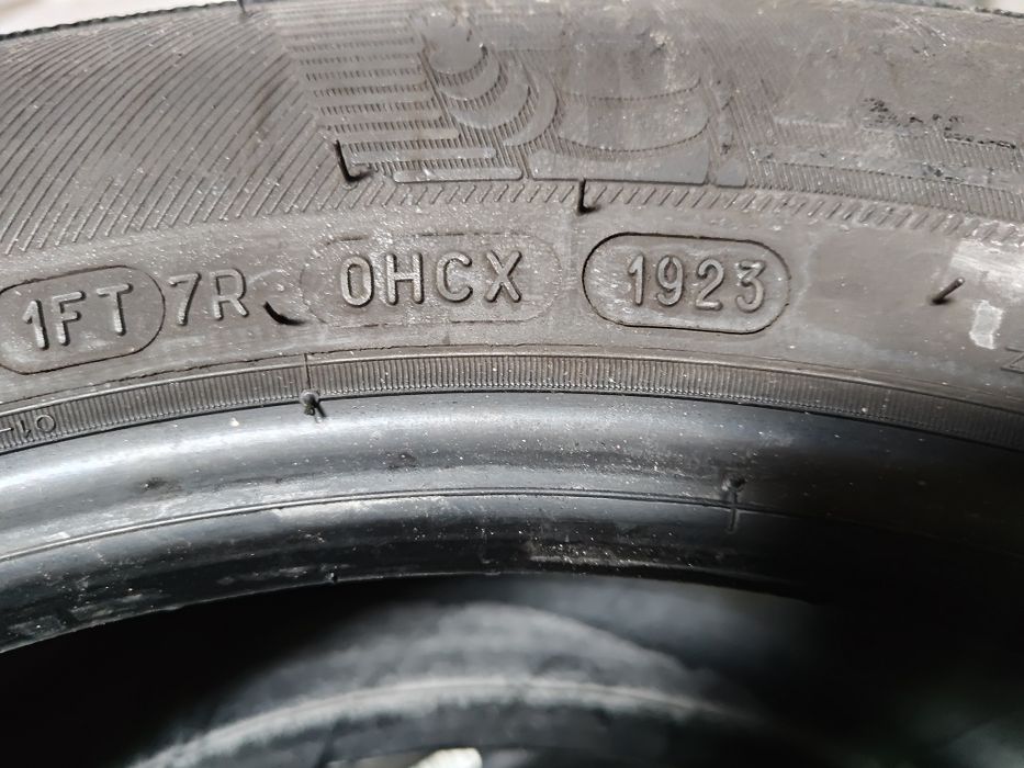 Doua Cauciucuri 205 60 R16 Michelin