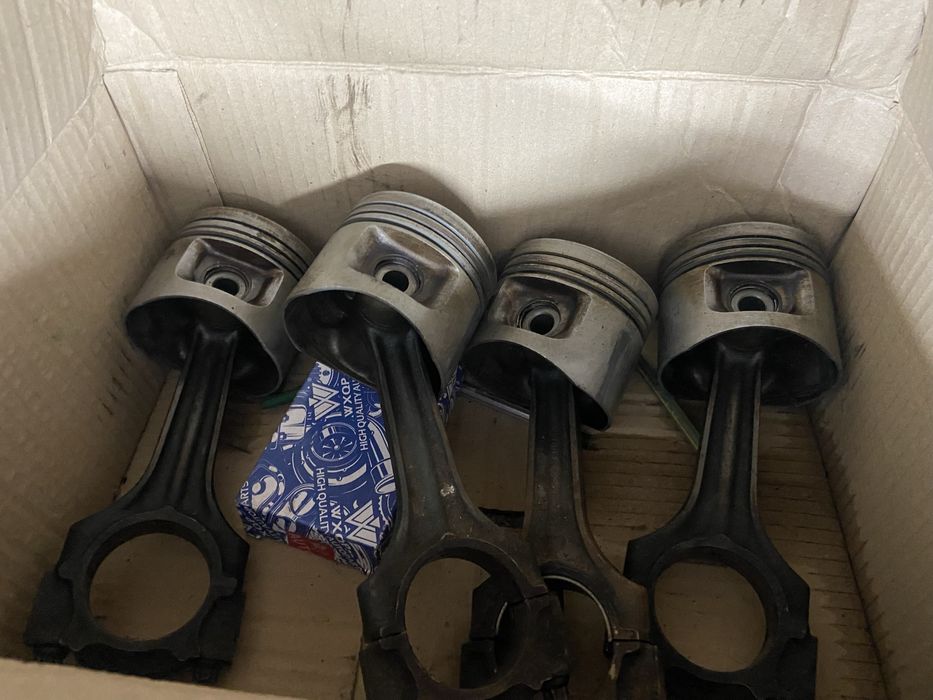 Продам запчасти на мерседес