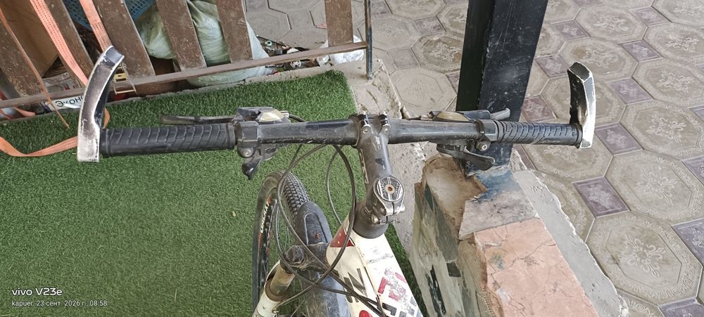 Продан велик galaxy 275