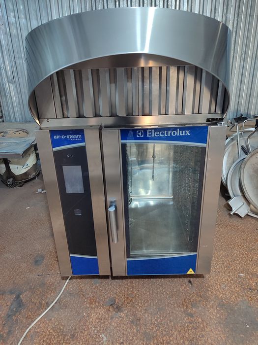 Пароконвектомат Electrolux на 10 листов(газовый)