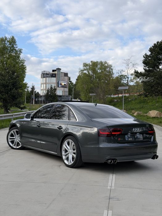 Audi S8 D4 V8T 4.0 TFSI 520 CP/Distronic/B&O/FullLed/360’/2013