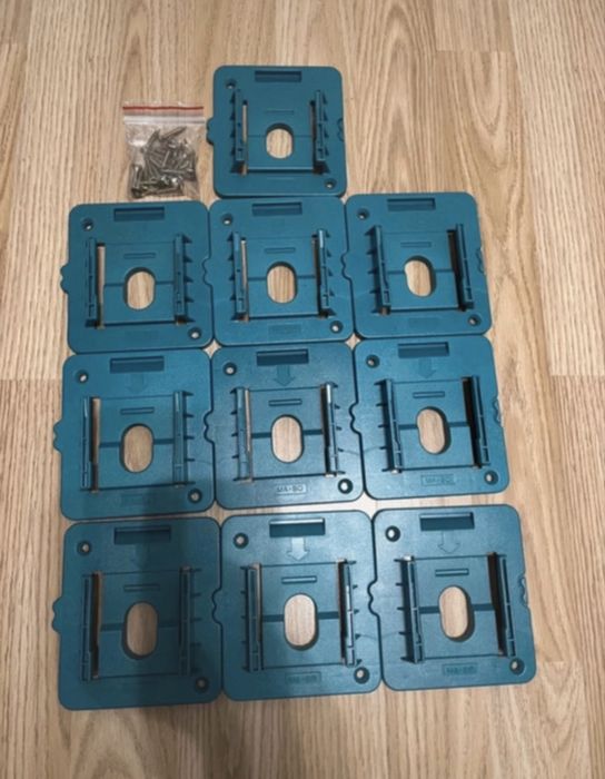 Suporti baterii makita