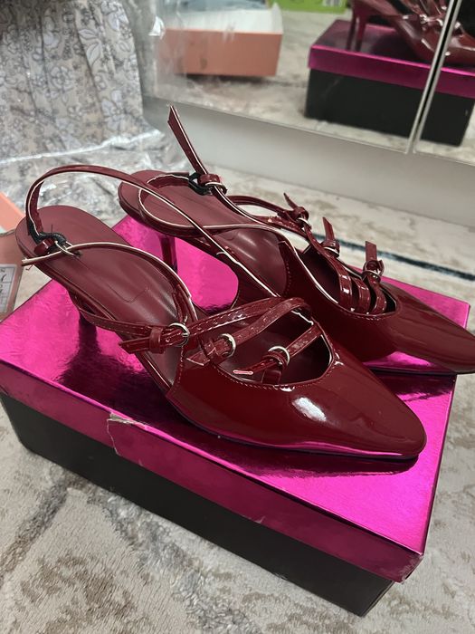 Туфли бордовый 37 р