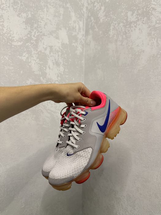 Женские кроссовки nike