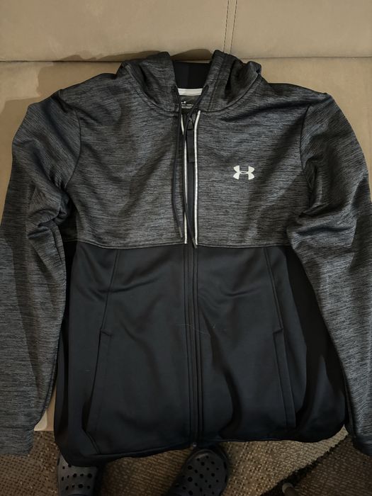 Спортен Суичер - Under Armour
