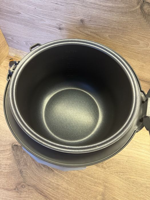 Продам мультиварку