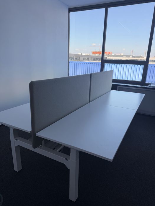 Mobilier birou impecabil utilizat 6 luni