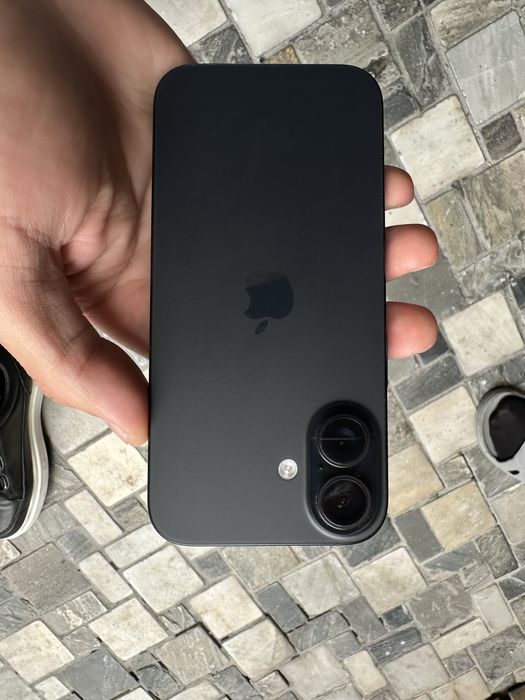 Iphone 16 с каробкой