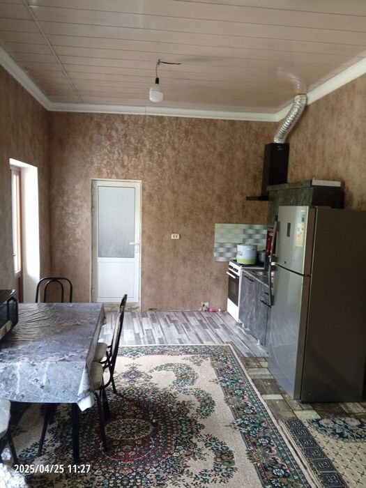 Srochni hovli sotiladi 6 sotix