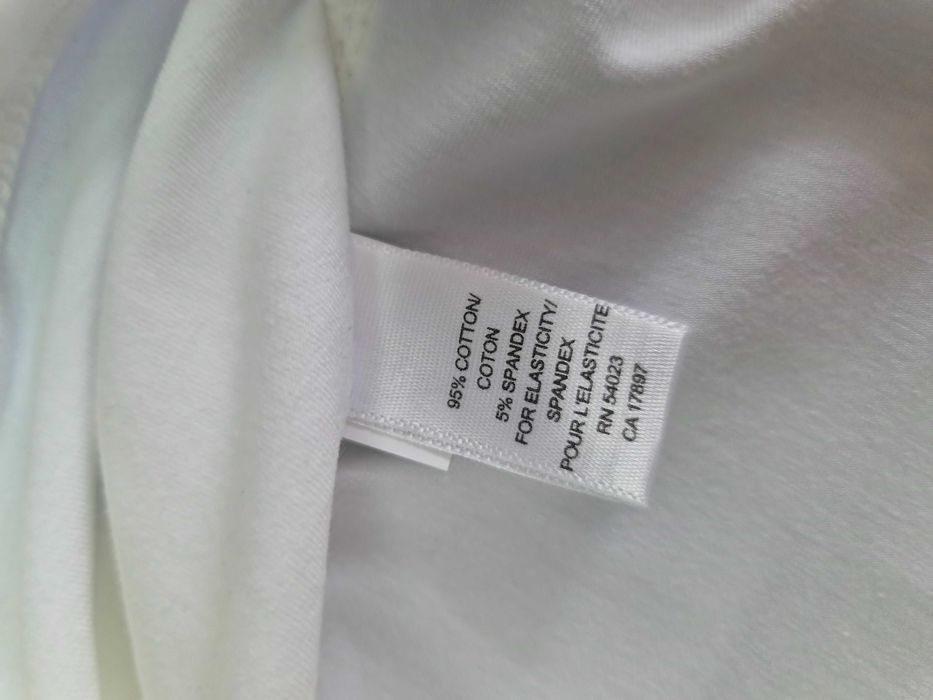 1бр-5.99€ 2бр-9.99€ BANANA REPUBLIC дамска блуза, V-деколте, дълъг ръкав, р-р M