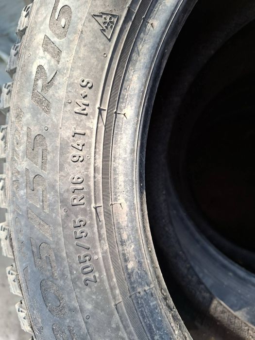 Всесезонни гуми  Pirelli