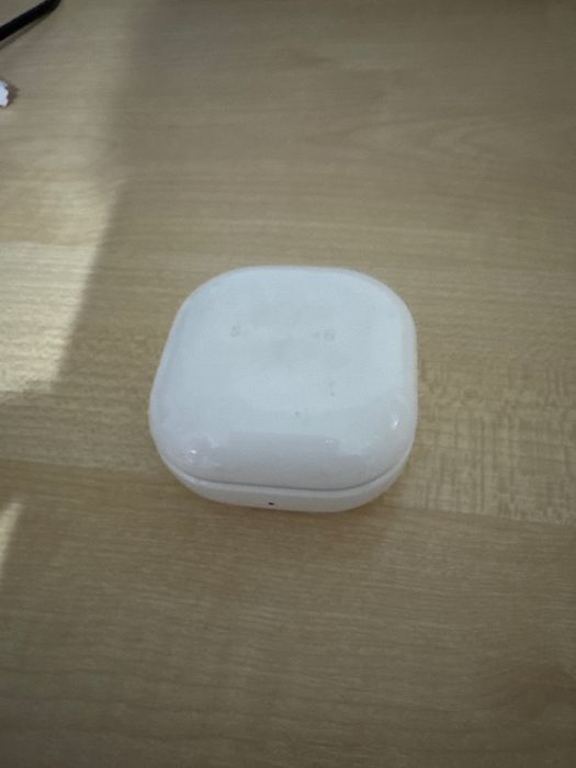 Galaxy buds2(F70F) продам