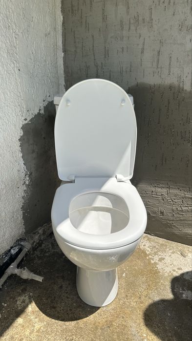 Продам унитаз б/у