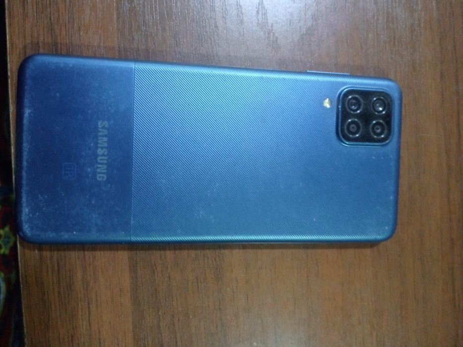 Galaxy A12 sotiladi