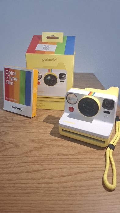 Aparat foto instant Polaroid Gen 3 + 1Rola film