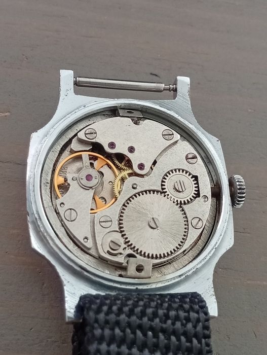 Руски ръчен механичен часовник ПОБЕДА