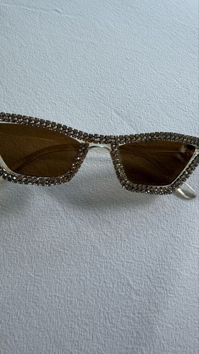 Ochelari eveniment!
