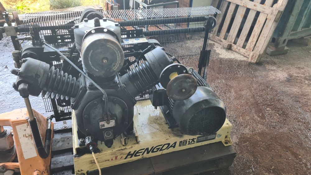 Компрессор сотилади  16 давления