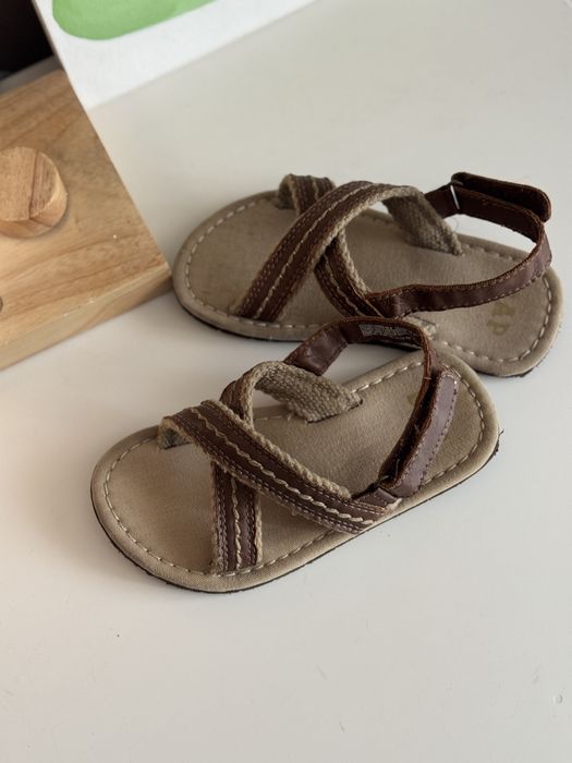 Сандалии для малышей