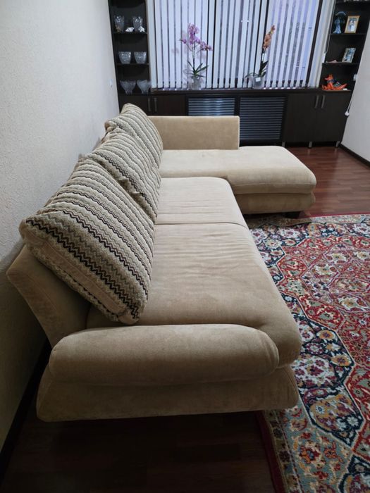 Продам ухоженный диван