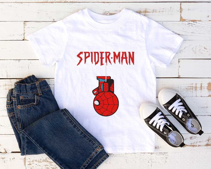 Тениски за цялото семейство със Спайдер-Мен Spiderman