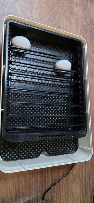 Инкубатор JANOEL 24S