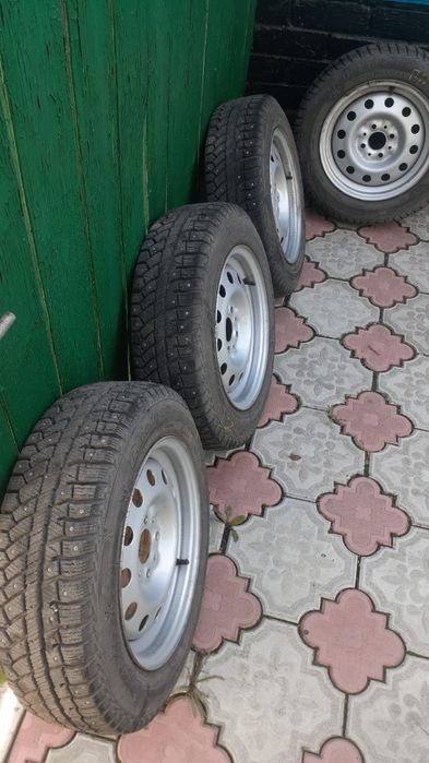Продам колеса на ваз