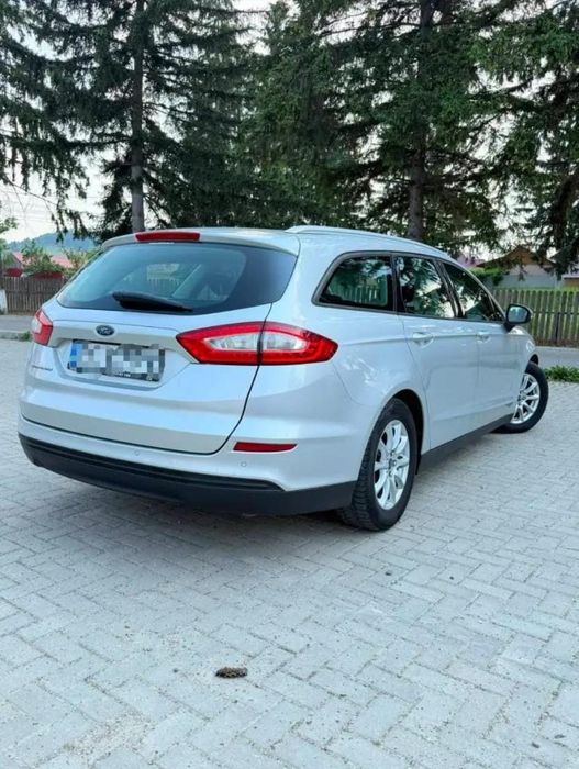 Ford Mondeo MK5  2015