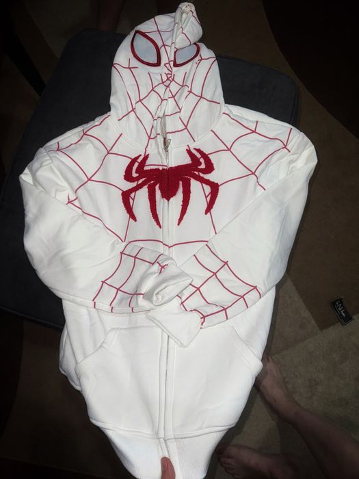 Новая теплая кофта девочки Паутинки