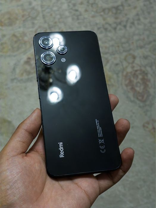 Продам Xiaomi Redmi 12 8/256 GB