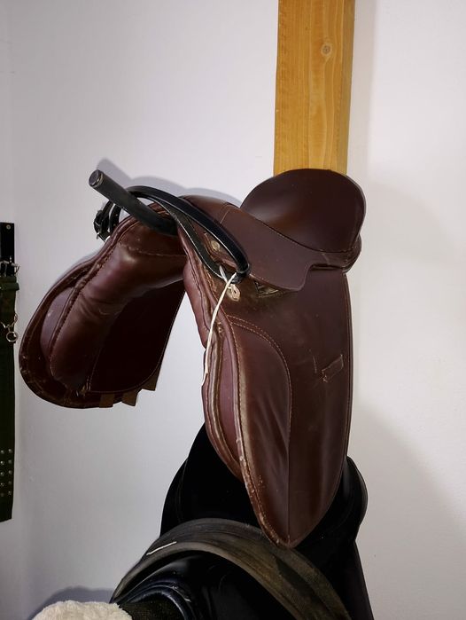 Poneita  talie mare  de 3 ani