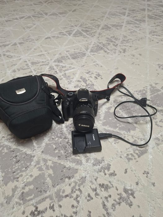 Фотоаппарат Canon EOS 1100D