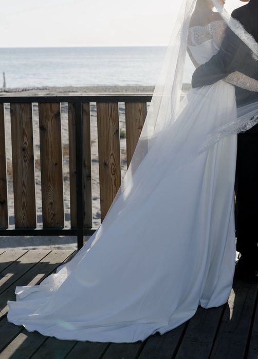 Свадебное платье