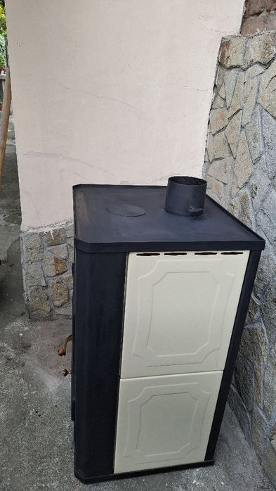 Камина Прити с водна риза