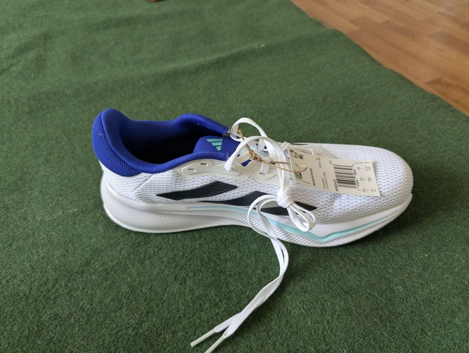 Кроссовки Adidas 42.5 US10