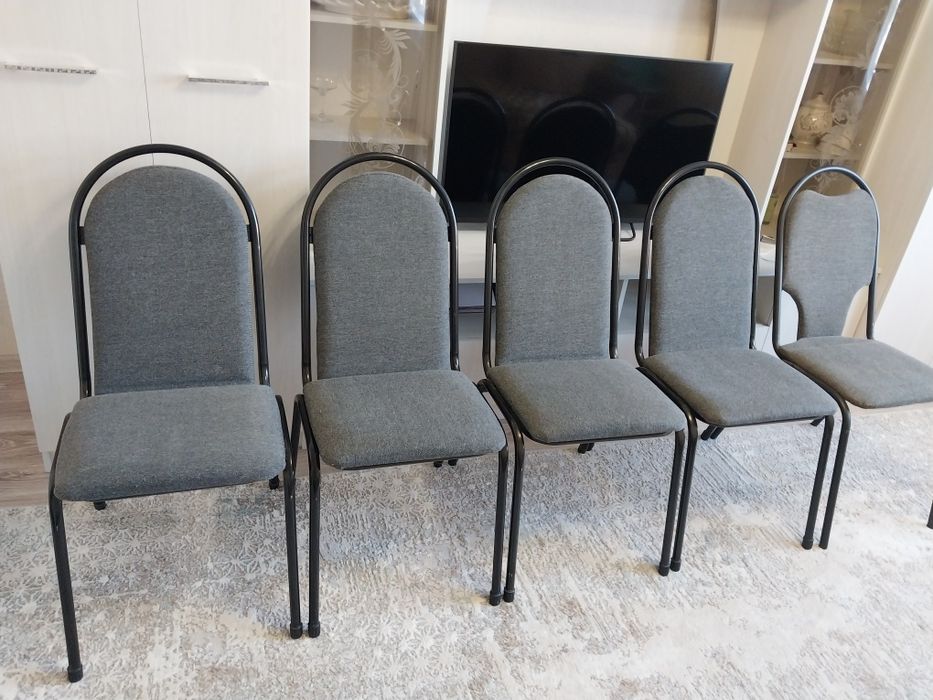 Продам новые Стулья мягкие