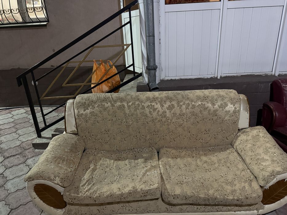 Шымкент Диван.