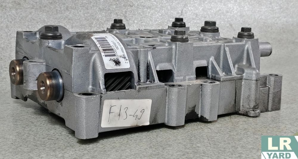 Carcasa cu arbori balansieri 2.2 TD4/SD4 Freelander 2 LR054285