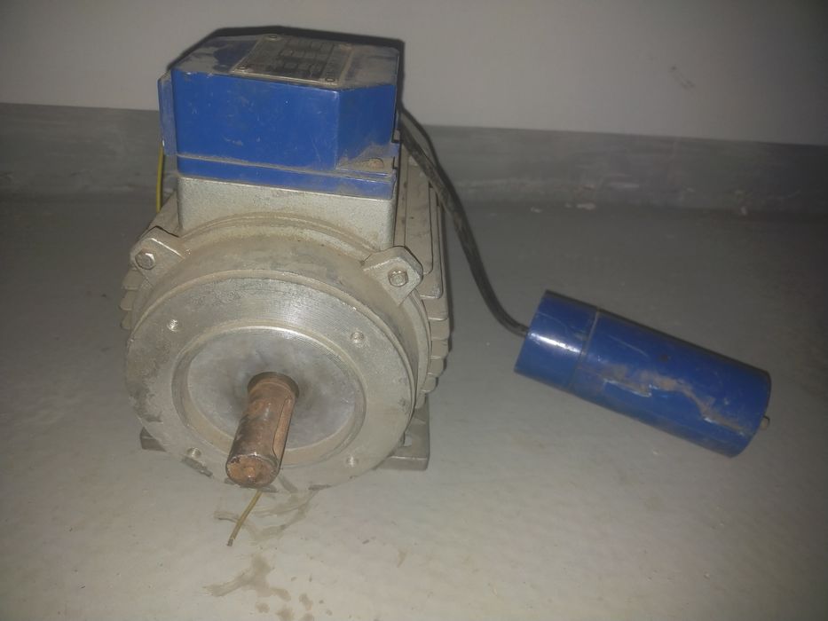 Электро двигатель