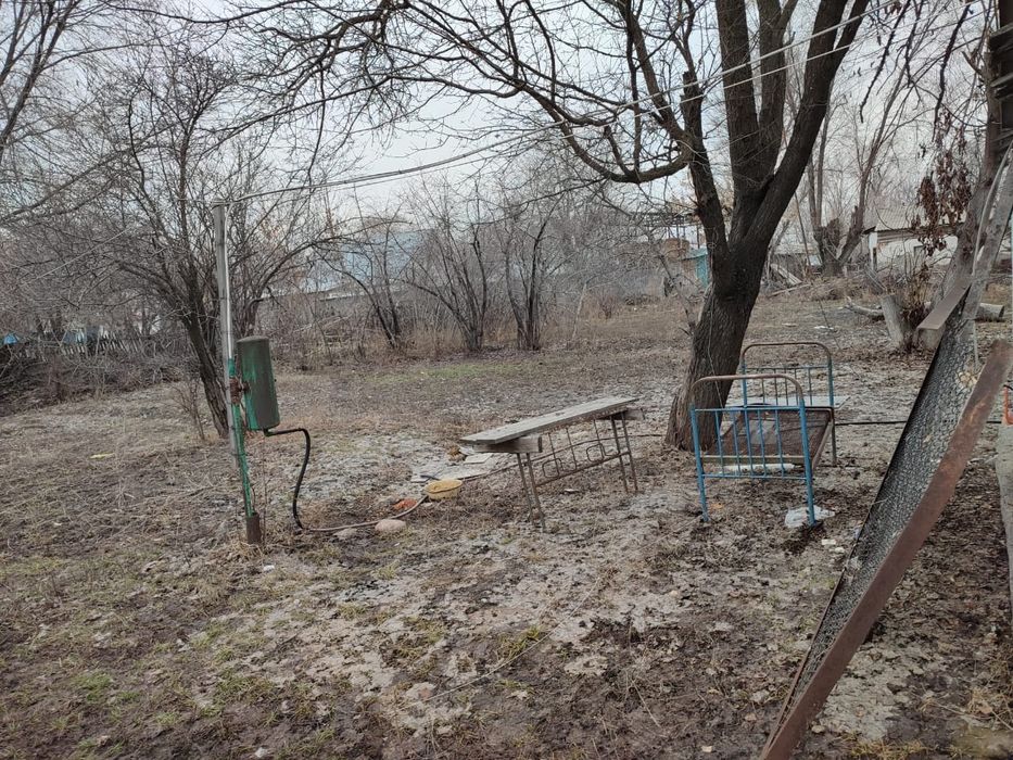 Продам дом с двумя участками